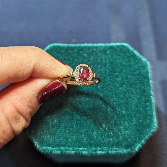 New Natural Garnet 18k rose gold plated ring size 5 $45 - Picture 4 of 6